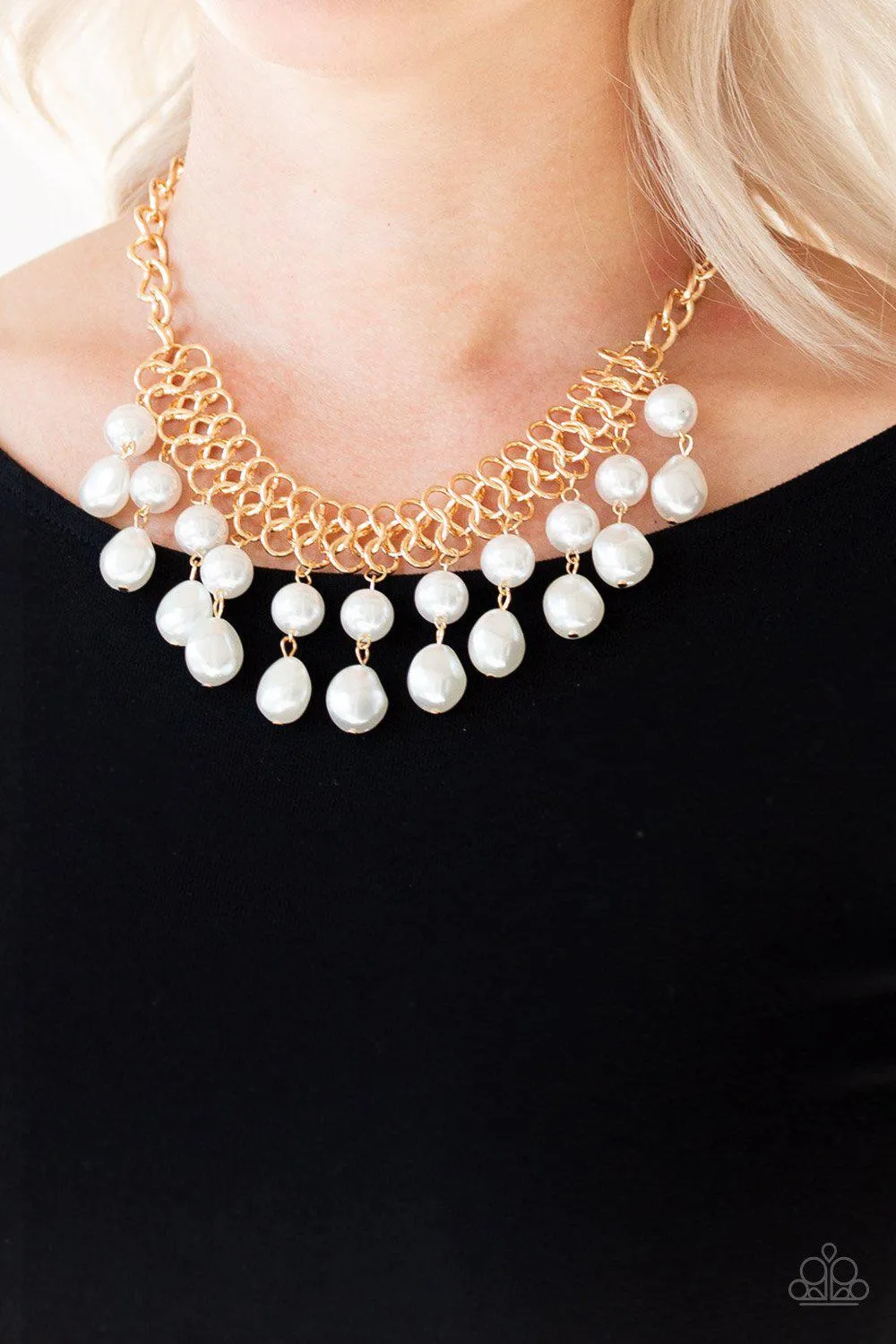 5th Avenue Fleek Gold and White Pearl Necklace - Paparazzi Accessories