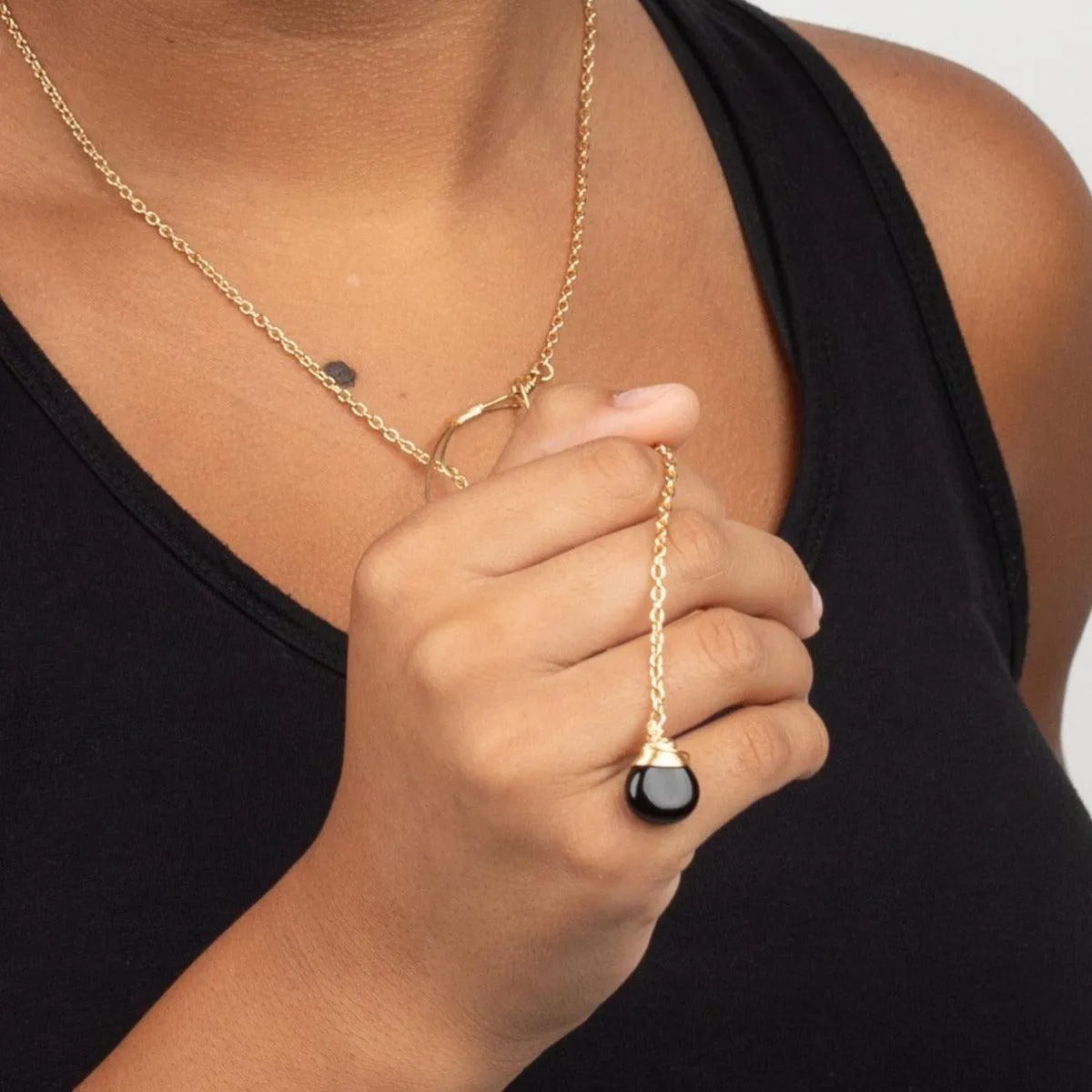 Black Onyx Teardrop Lariat Necklace in Gold