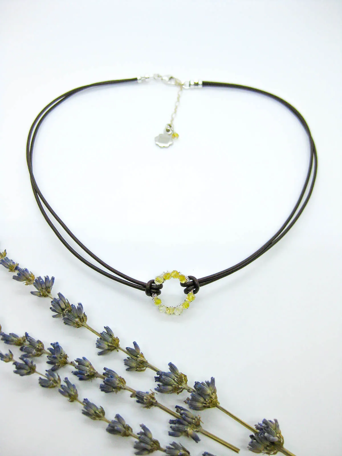 Circle: Citrine Leather Necklace - n465