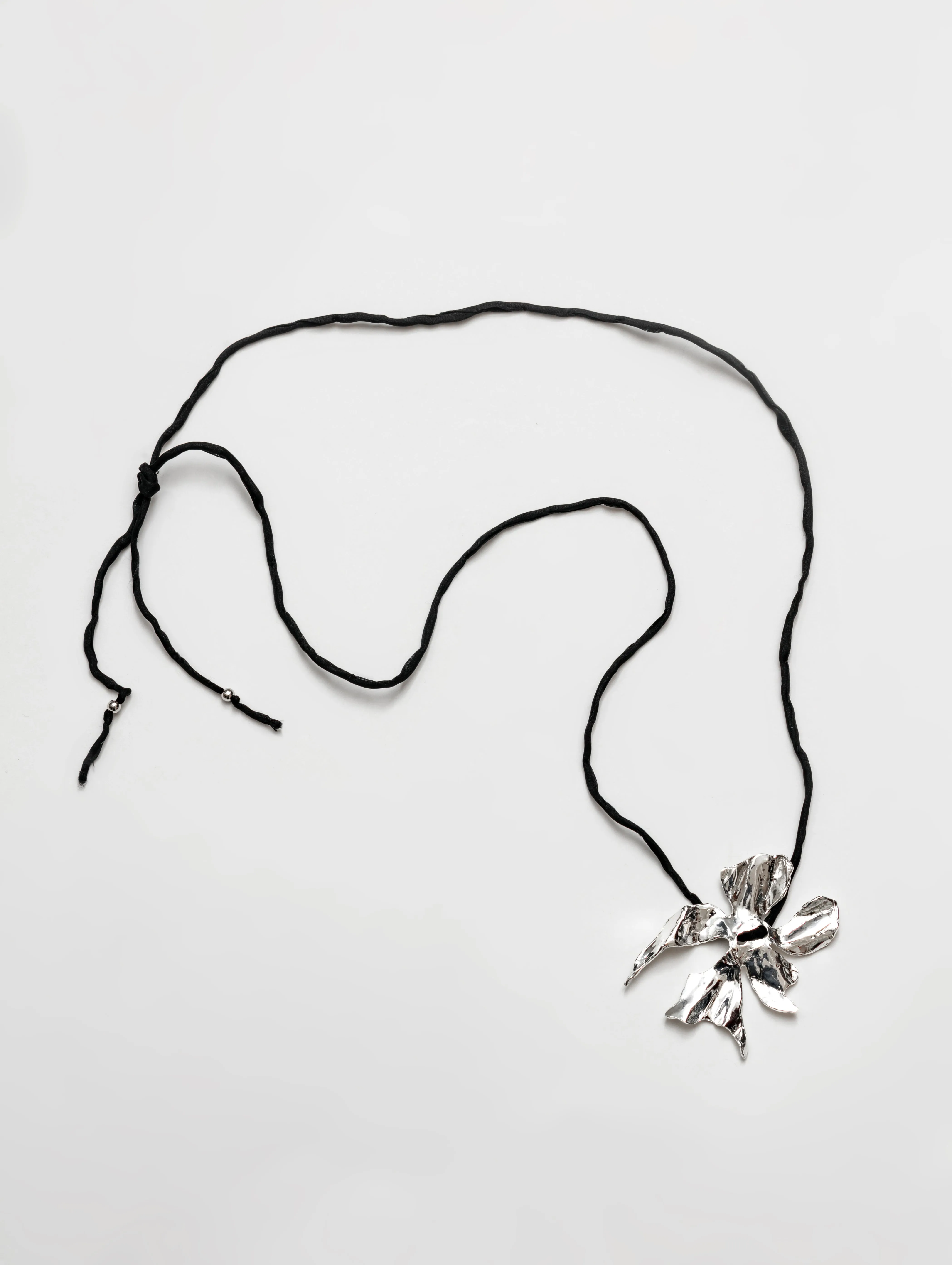 Flower Cord Necklace in Black