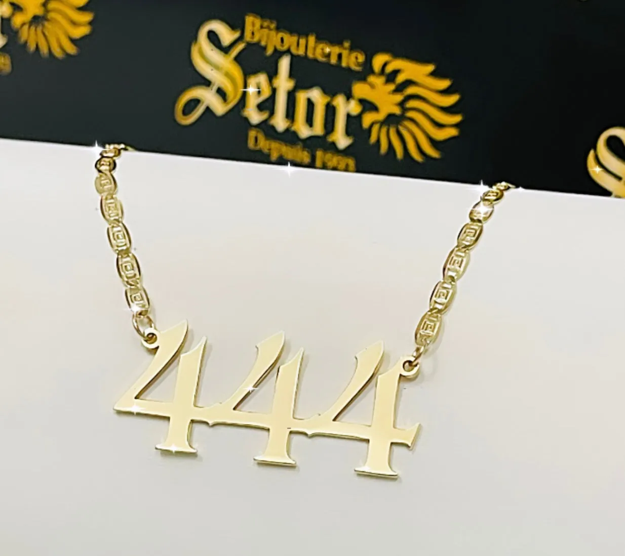 Numbers necklace NC080