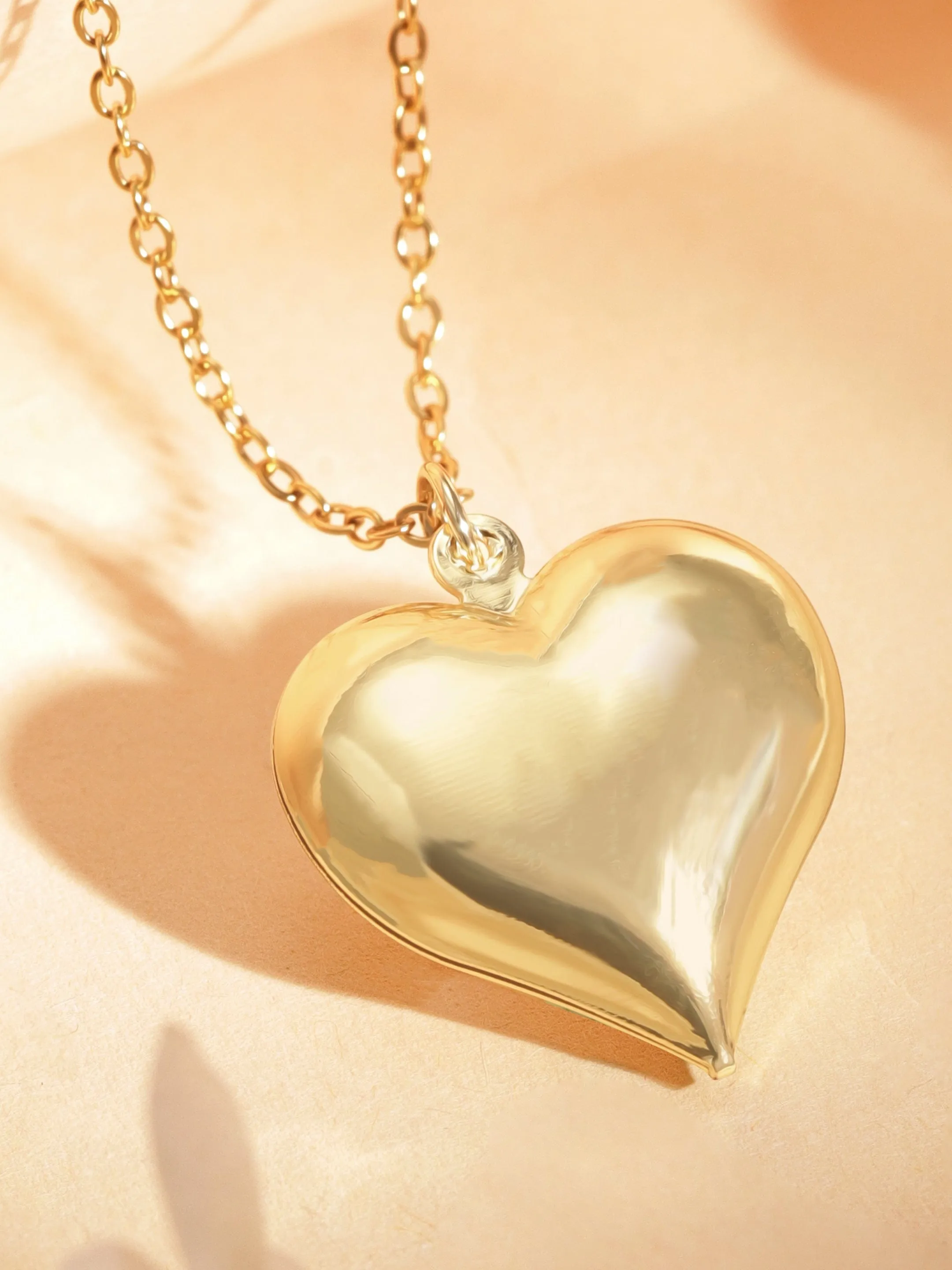 Rubans Voguish 18k Gold plated tarnish water proof stainless steel with heart statement pendant necklace