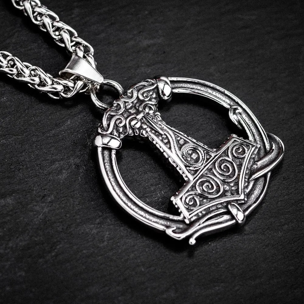 Stainless Steel Thor's Hammer Circular Necklace