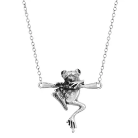 Charming Vintage-Inspired 3D Frog Pendant Necklace with Hanging Design